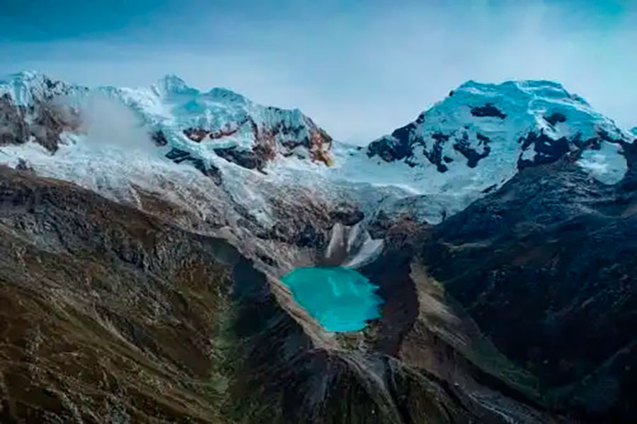 Más 500 lagunas con riesgo de desborde en Áncash y Cusco